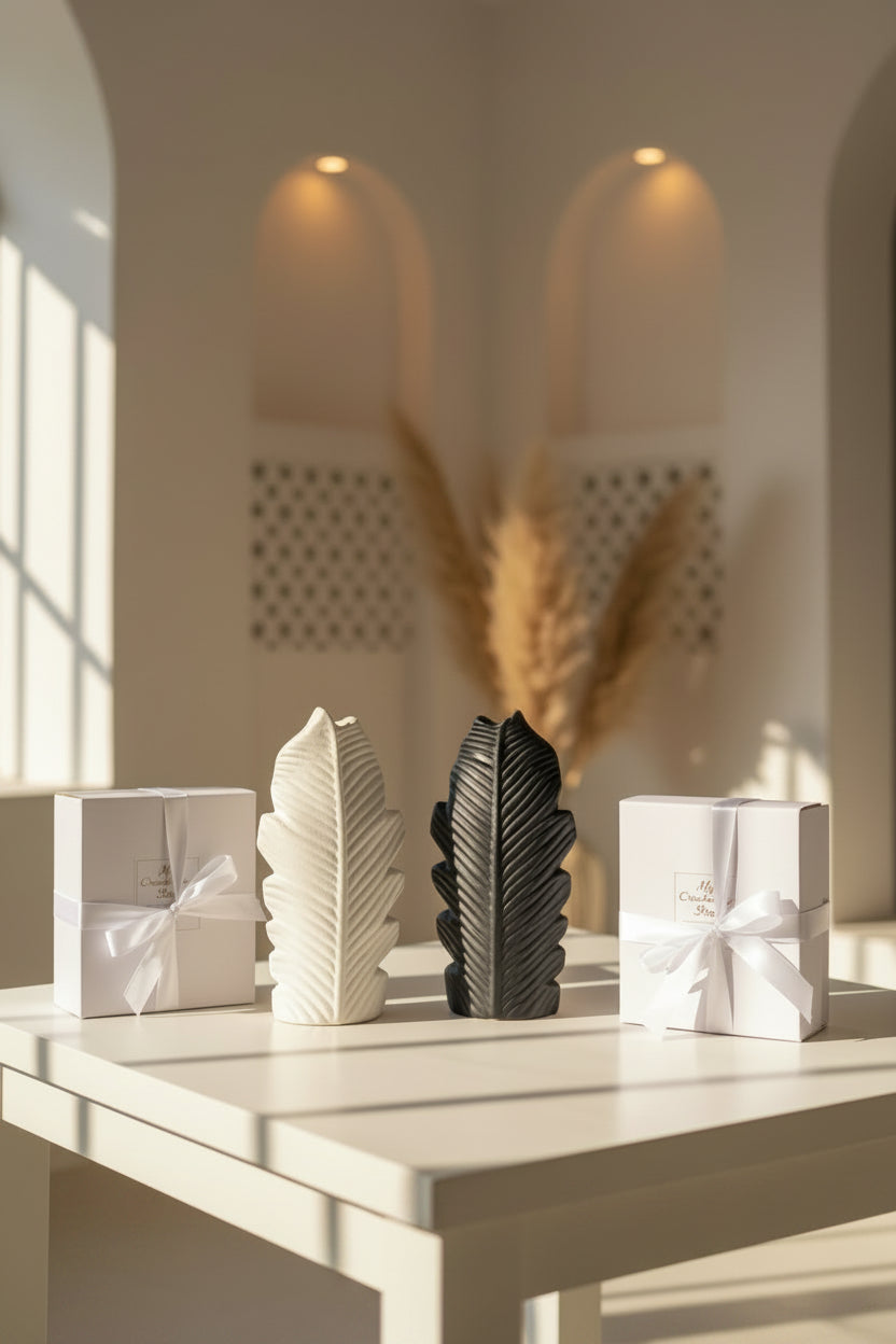 The "Folia" Embossed Ceramic Leaf Vase
