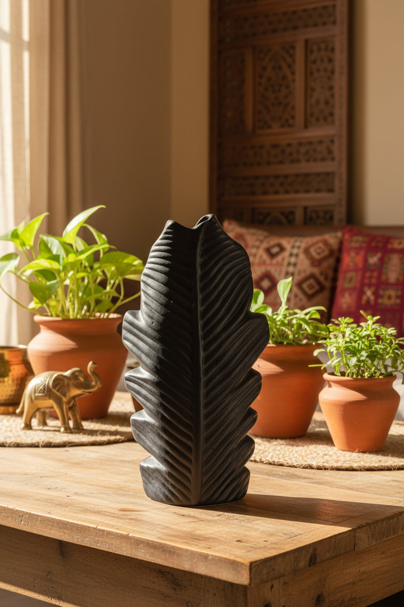 The "Folia" Embossed Ceramic Leaf Vase