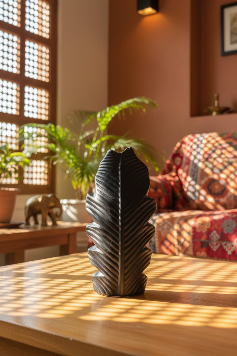 The "Folia" Embossed Ceramic Leaf Vase