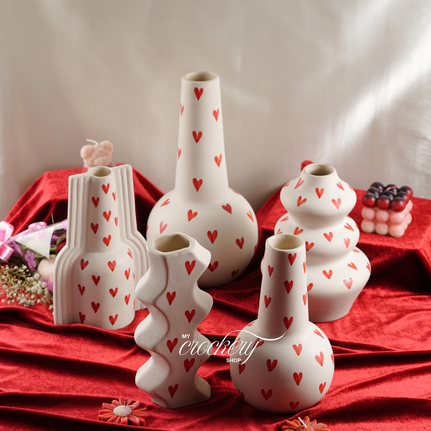 My Crockery Shop Little Hearts Sculptural Ceramic Vase