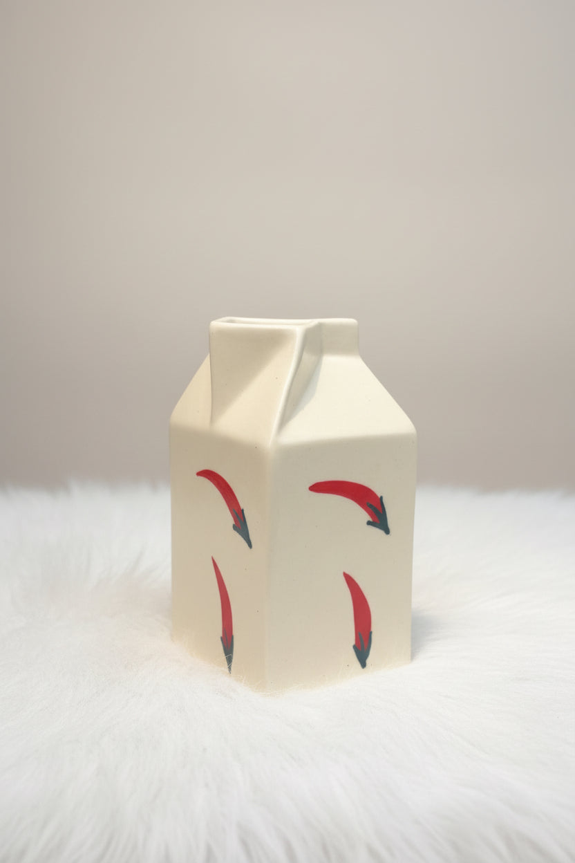 My Crockery Shop Love pour vase
