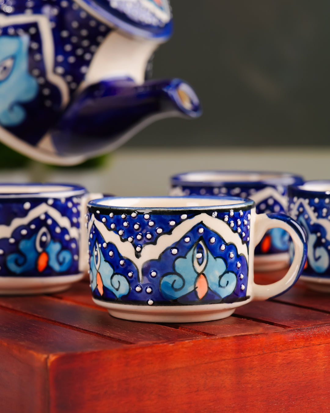 My Crockery Shop Hand-Painted Ceramic Tea Set – 4 Cups, Kettle & Wooden Tray