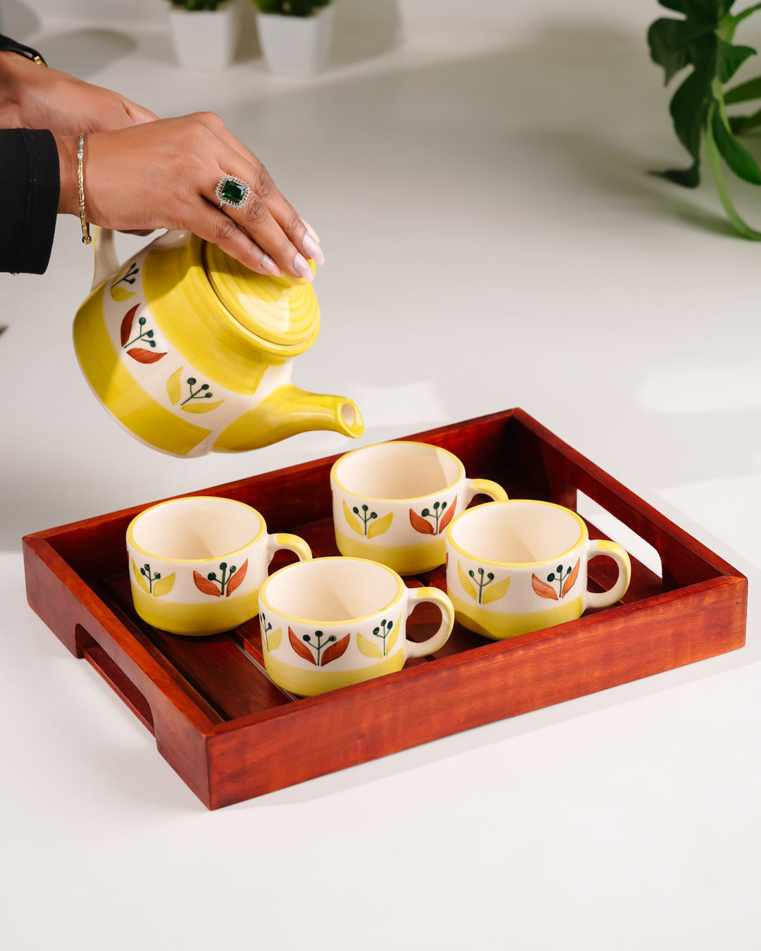 My Crockery Shop Hand-Painted Ceramic Tea Set – 4 Cups, Kettle & Wooden Tray